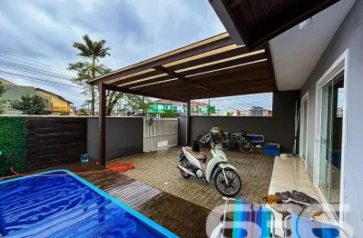 Casa com 3 quartos à venda na Rua Miosotes, 476, Fátima, Joinville