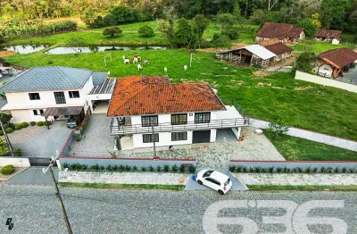 Casa com 6 quartos à venda na Rua Olavo Bilac, 610, Pirabeiraba, Joinville