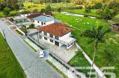 Casa com 6 quartos à venda na Rua Olavo Bilac, 610, Pirabeiraba, Joinville