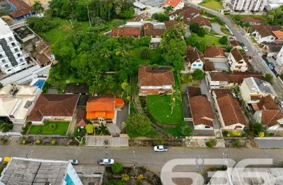 Terreno à venda na Rua Alexandre Schlemm, 159, Anita Garibaldi, Joinville