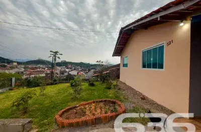 Casa com 3 quartos à venda na Rua dos Mecânicos, 321, Paranaguamirim, Joinville