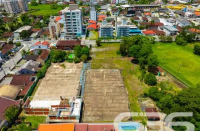 Terreno à venda na Rua Tenente Antônio João, 310, Bom Retiro, Joinville