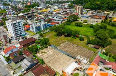 Terreno à venda na Rua Tenente Antônio João, 310, Bom Retiro, Joinville
