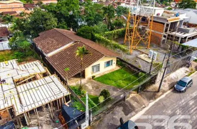Casa com 3 quartos à venda na Rua Quinze de Novembro, 63, Glória, Joinville
