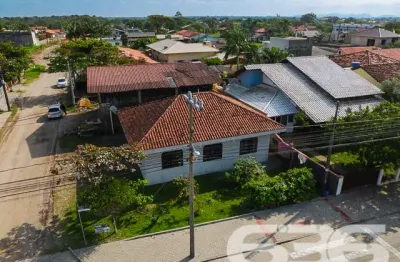 Casa com 3 quartos à venda na Nereu Ramos, 344, Salinas, Balneário Barra do Sul