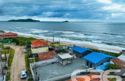 Casa com 2 quartos à venda na Amândio Cabral, 51, Centro, Balneário Barra do Sul