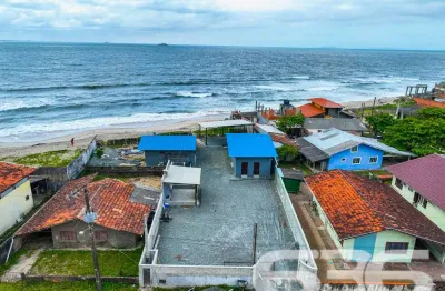 Casa com 2 quartos à venda na Amândio Cabral, 51, Centro, Balneário Barra do Sul