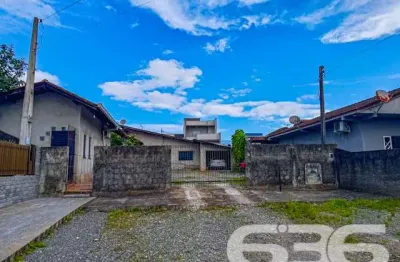 Casa com 2 quartos à venda na Rua Fátima, 112, Jarivatuba, Joinville