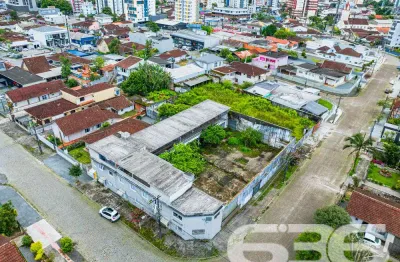 Terreno à venda na Rua Alexandre Schlemm, 196, Anita Garibaldi, Joinville