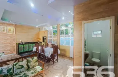 Casa com 4 quartos à venda na Nereu Ramos, 936, Salinas, Balneário Barra do Sul