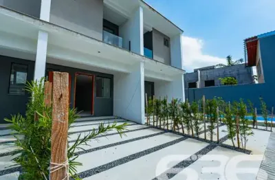 Casa com 3 quartos à venda na Voluntários Da Patria, 85, Itaum, Joinville