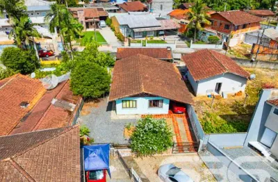 Casa com 1 quarto à venda na Ponte Serrada, 113, Comasa, Joinville