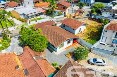 Casa com 1 quarto à venda na Ponte Serrada, 113, Comasa, Joinville