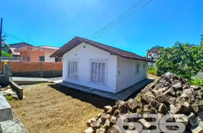 Casa com 2 quartos à venda na Rua Almirante Jaceguay, 175, Costa e Silva, Joinville