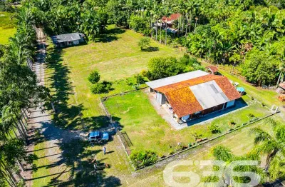 Chácara / sítio com 2 quartos à venda na Perequê, 871, Pinheiros, Balneário Barra do Sul