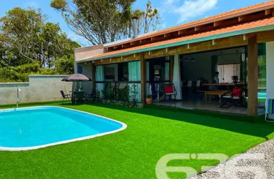 Casa com 2 quartos à venda na Rua Treze, Praia do Ervino, São Francisco do Sul