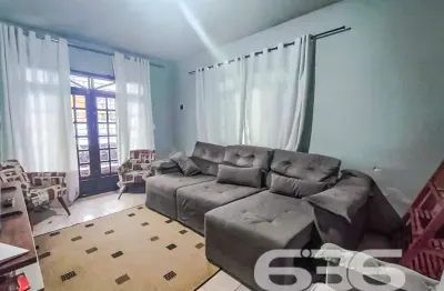 Casa com 4 quartos à venda na Rua Monsenhor Gercino, 180, João Costa, Joinville