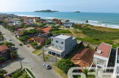 Casa com 10 quartos à venda na Nereu Ramos, 215, Salinas, Balneário Barra do Sul