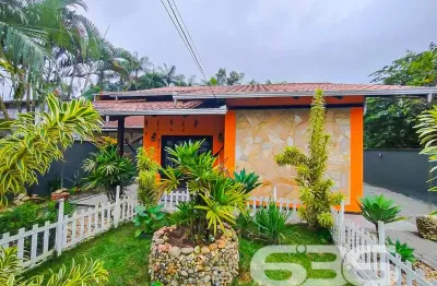 Casa com 4 quartos à venda na Rua Monsenhor Gercino, 913, João Costa, Joinville