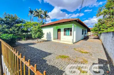 Casa com 4 quartos à venda na Benício Felipe Da Silva, 378, Adhemar Garcia, Joinville
