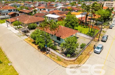 Casa com 4 quartos à venda na Benício Felipe Da Silva, 378, Adhemar Garcia, Joinville