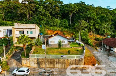 Casa com 2 quartos à venda na Rua Minas Gerais, 581, Nova Brasília, Joinville