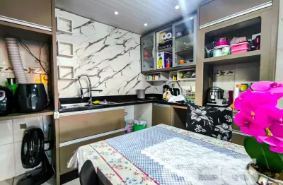 Casa com 2 quartos à venda na Rua Minas Gerais, 234, Nova Brasília, Joinville