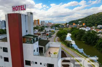Casa comercial à venda na Rua Visconde de Taunay, 233, Centro, Joinville