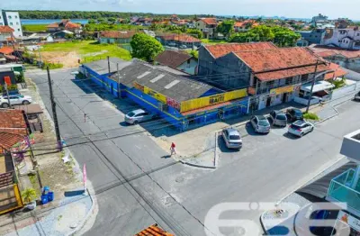 Casa comercial à venda na Amândio Cabral, 1150, Centro, Balneário Barra do Sul