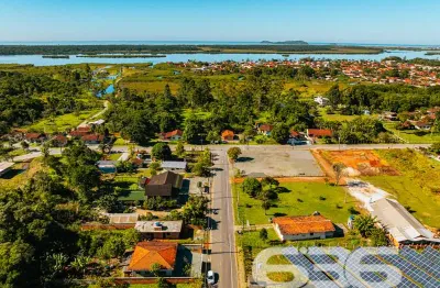 Casa com 4 quartos à venda na Perequê, 100, Pinheiros, Balneário Barra do Sul
