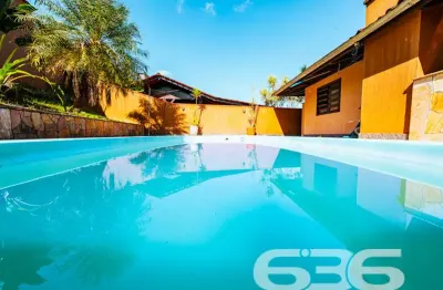 Casa com 4 quartos à venda na Rua Quinze de Novembro, 303, Glória, Joinville