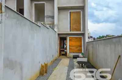 Casa com 2 quartos à venda na Benício Felipe Da Silva, 710, Adhemar Garcia, Joinville