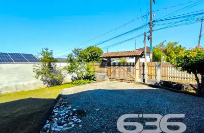 Casa com 3 quartos à venda na Rua Fátima, 96, Jarivatuba, Joinville