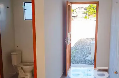 Casa com 2 quartos à venda na Rua Fátima, 743, Jarivatuba, Joinville