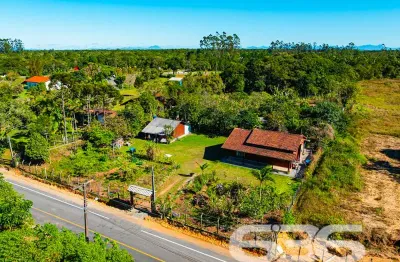 Chácara / sítio com 3 quartos à venda na Perequê, 4125, Pinheiros, Balneário Barra do Sul
