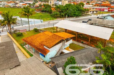 Casa com 3 quartos à venda na Amândio Cabral, 393, Centro, Balneário Barra do Sul