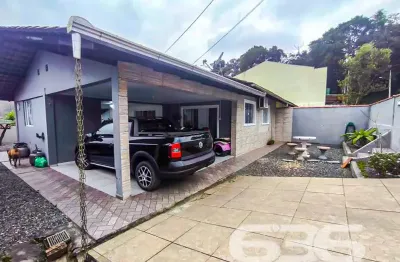 Casa com 7 quartos à venda na Rua Santa Catarina, 81, Santa Catarina, Joinville