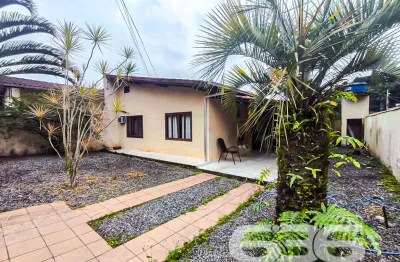 Casa com 7 quartos à venda na Rua Santa Catarina, 81, Santa Catarina, Joinville