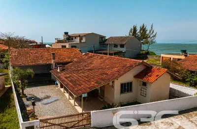 Casa com 3 quartos à venda na Amândio Cabral, Centro, Balneário Barra do Sul