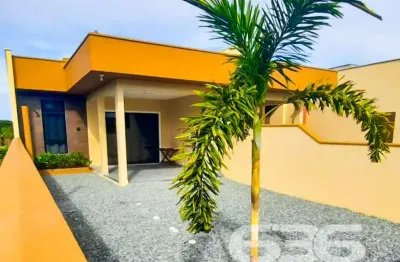 Casa com 2 quartos à venda na Rua Viena, 353, Praia do Ervino, São Francisco do Sul