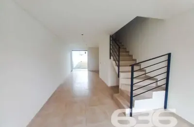 Casa com 2 quartos à venda na Avenida Paulo Schroeder, 435, Petrópolis, Joinville