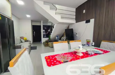 Casa com 2 quartos à venda na Rua Almirante Jaceguay, 98, Santo Antônio, Joinville