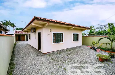 Casa com 2 quartos à venda na Amândio Cabral, 385, Centro, Balneário Barra do Sul
