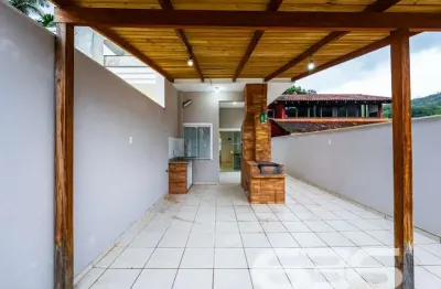 Casa com 3 quartos à venda na Rua Quinze de Novembro, 206, Glória, Joinville