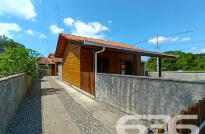 Casa em condomínio fechado com 2 quartos à venda na Rua Iuguslávia, Praia do Ervino, São Francisco do Sul