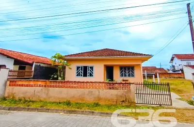 Casa com 2 quartos à venda na Rua Miosotes, 61, Fátima, Joinville