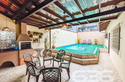 Casa com 4 quartos à venda na Pastor Guilherme Raú, 713, Saguaçu, Joinville