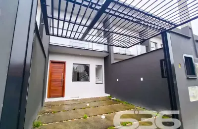 Casa com 2 quartos à venda na Rua Tuiuti, 226, Aventureiro, Joinville