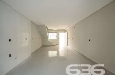 Casa com 3 quartos à venda na Tupi, 42, São Marcos, Joinville