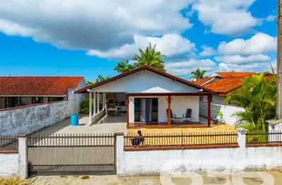 Casa com 4 quartos à venda na Perequê, 255, Pinheiros, Balneário Barra do Sul